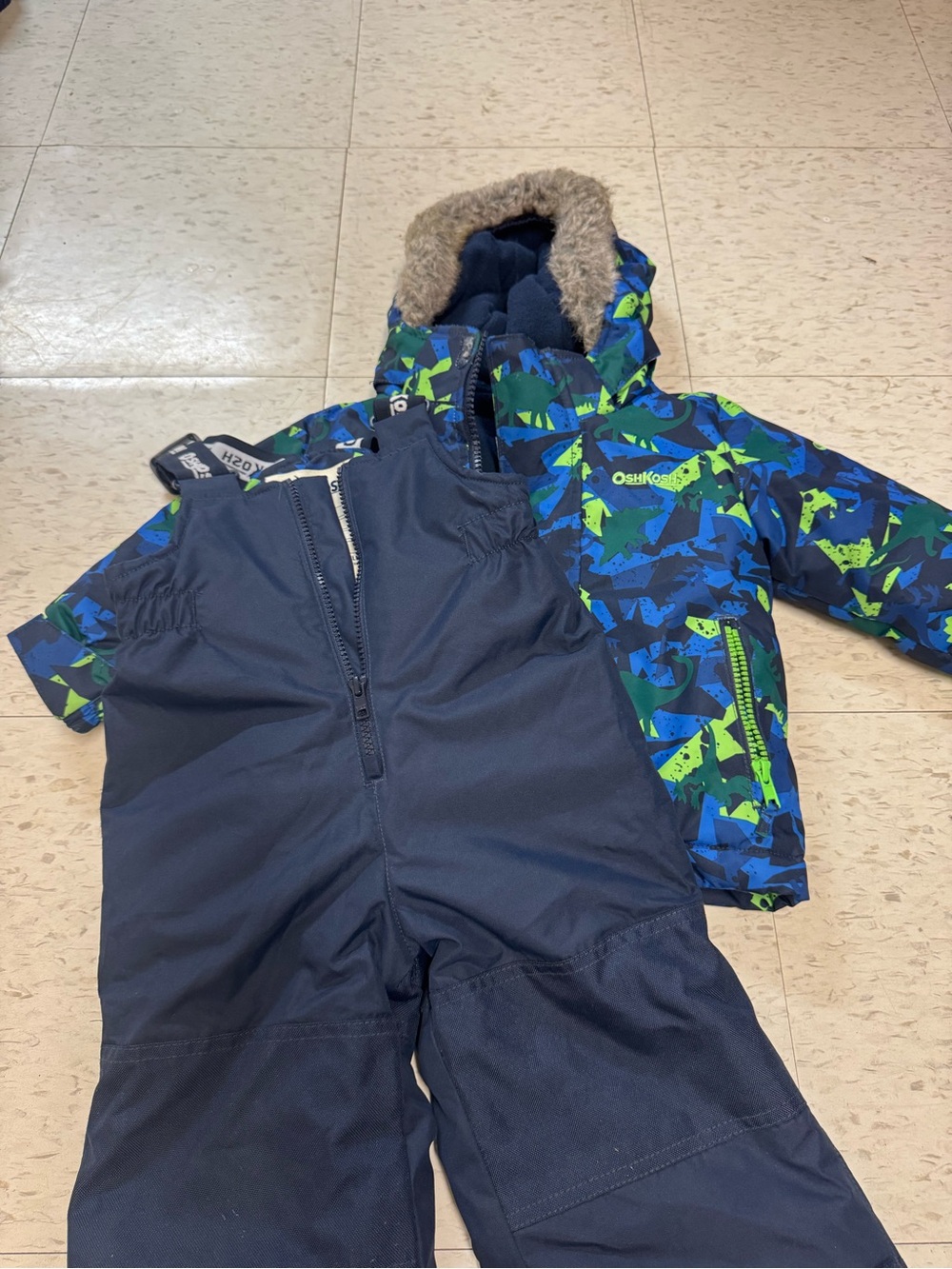 OshKosh Navy & Blue Green Patterned Winter Snowsuit 18M